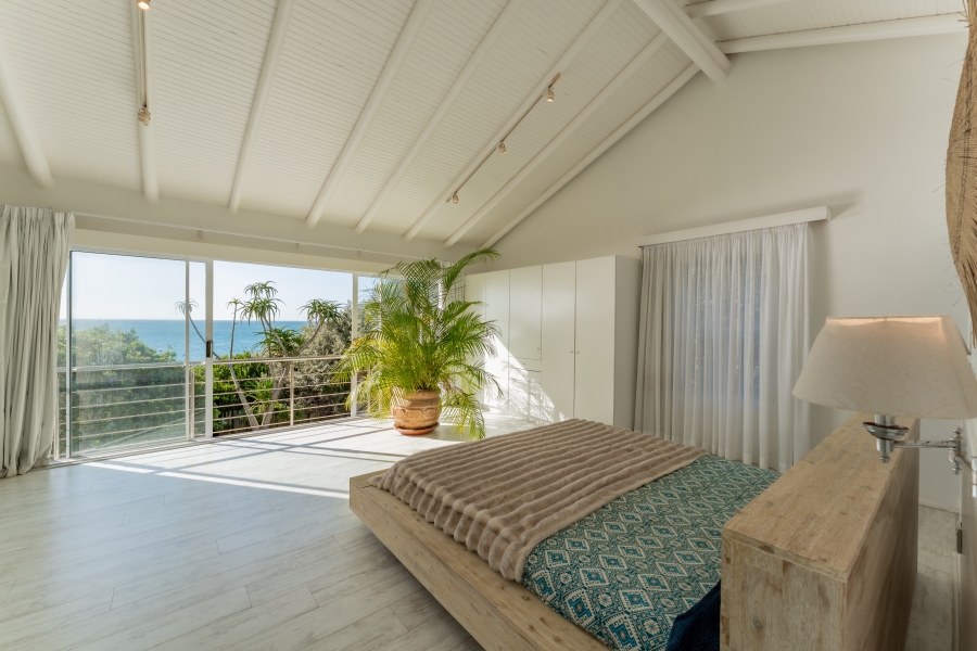 3 Bedroom Property for Sale in St Francis On Sea Eastern Cape